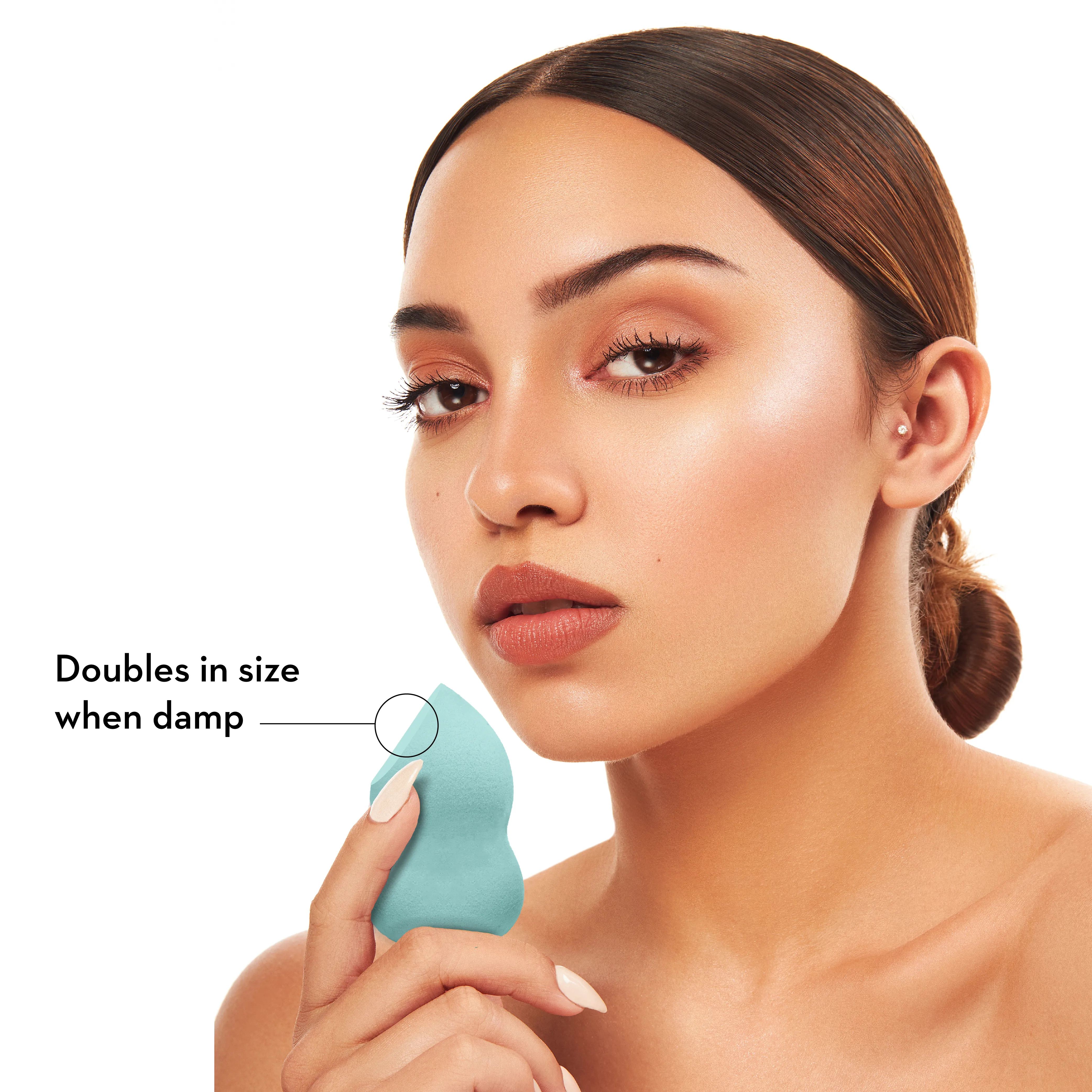 Blends - Tiffany Tint Pear Cut Makeup Sponge
