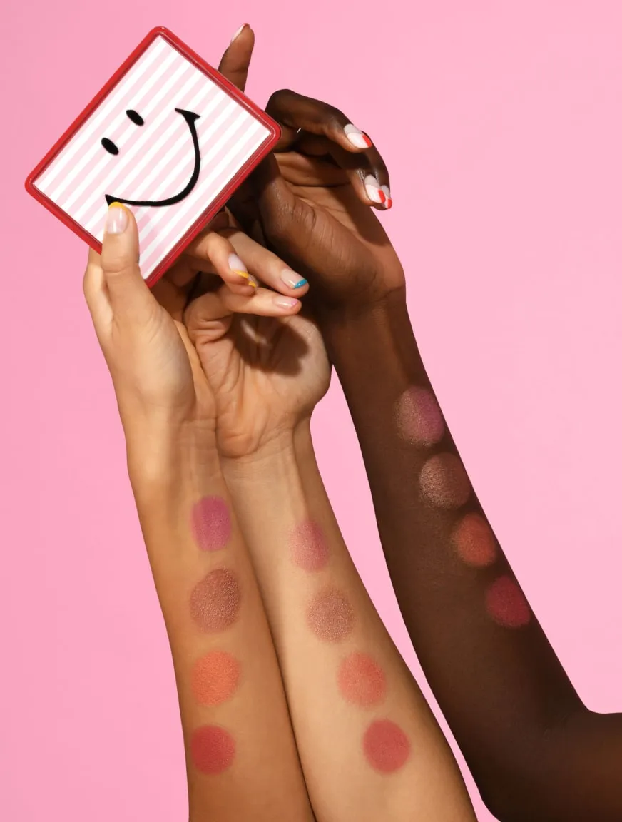 Ciaté London x Smiley® Glow-To Illuminating Blush Quad