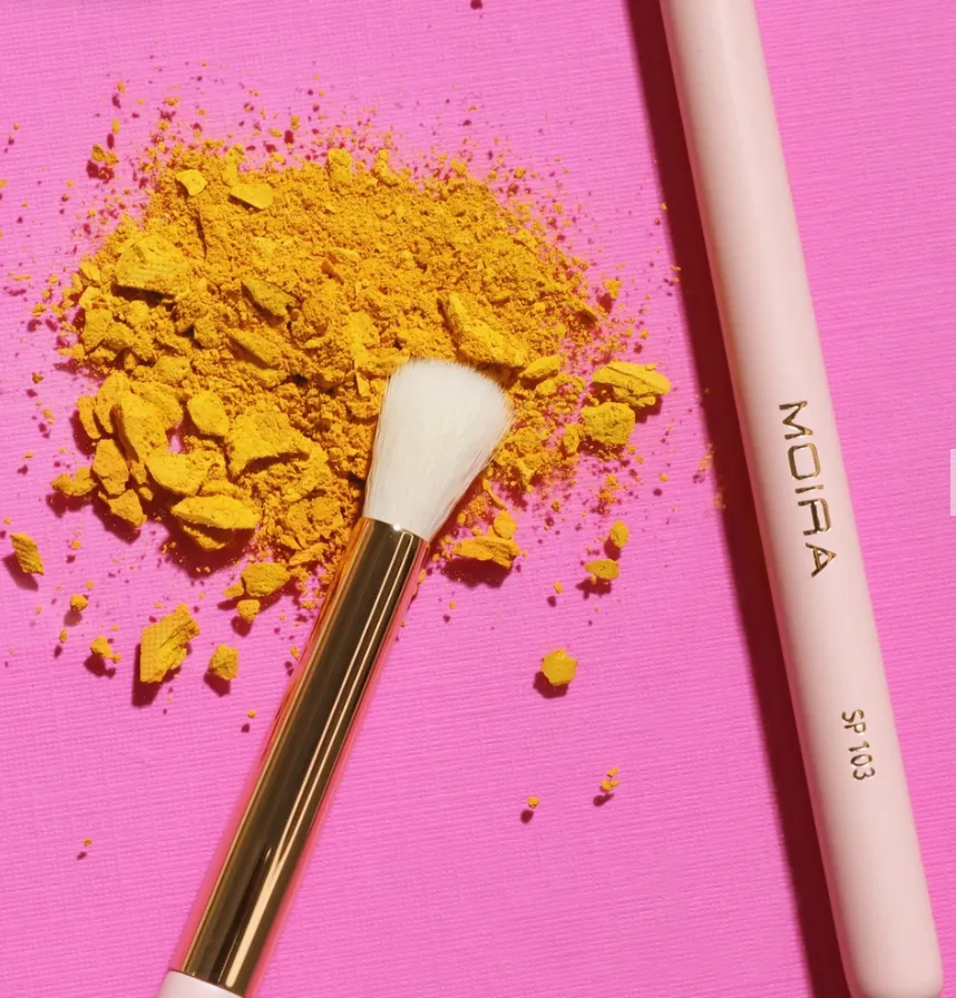 Defined Crease Brush
