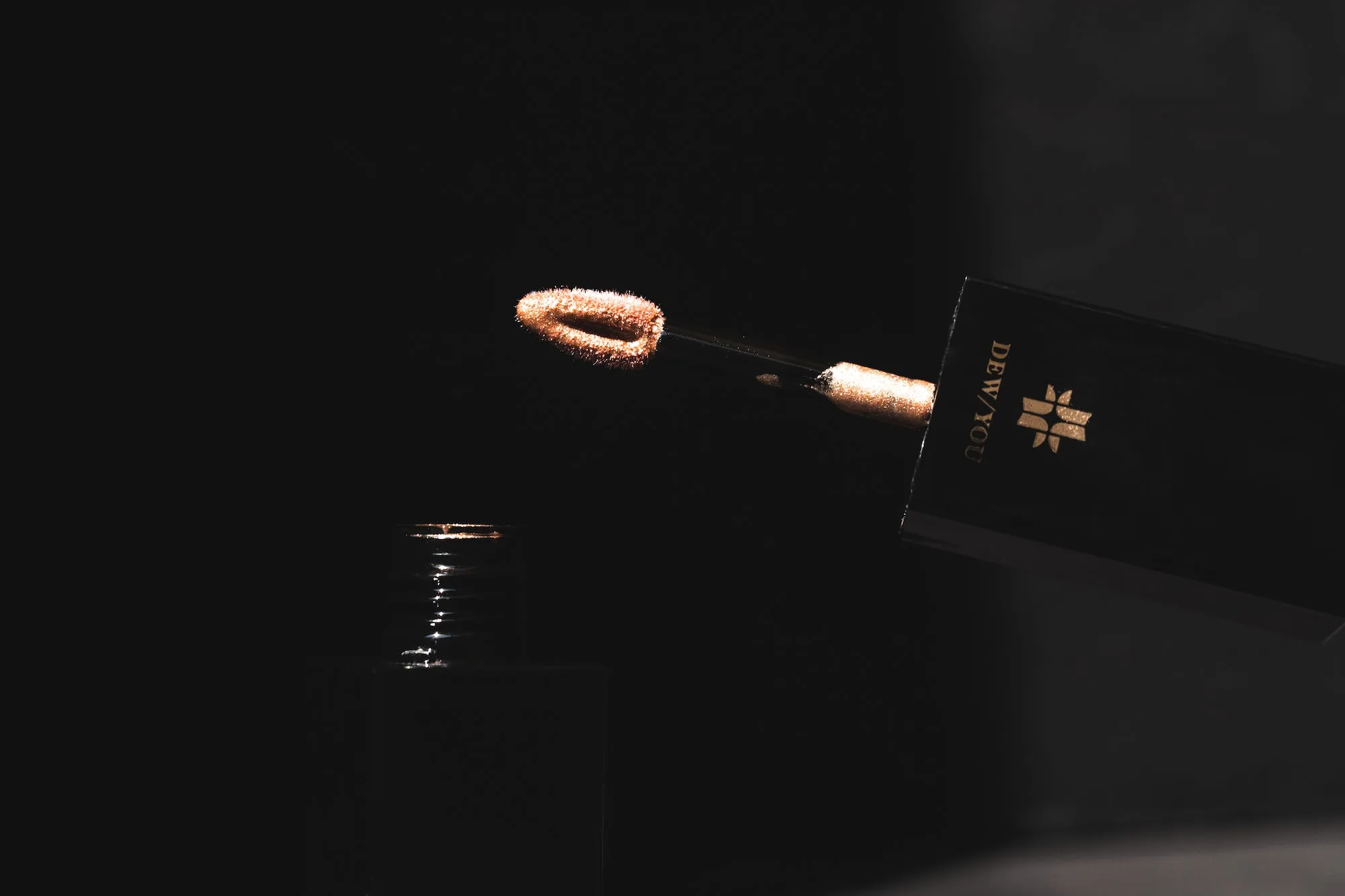 DEW/YOU - The Flawless Liquid Highlighter