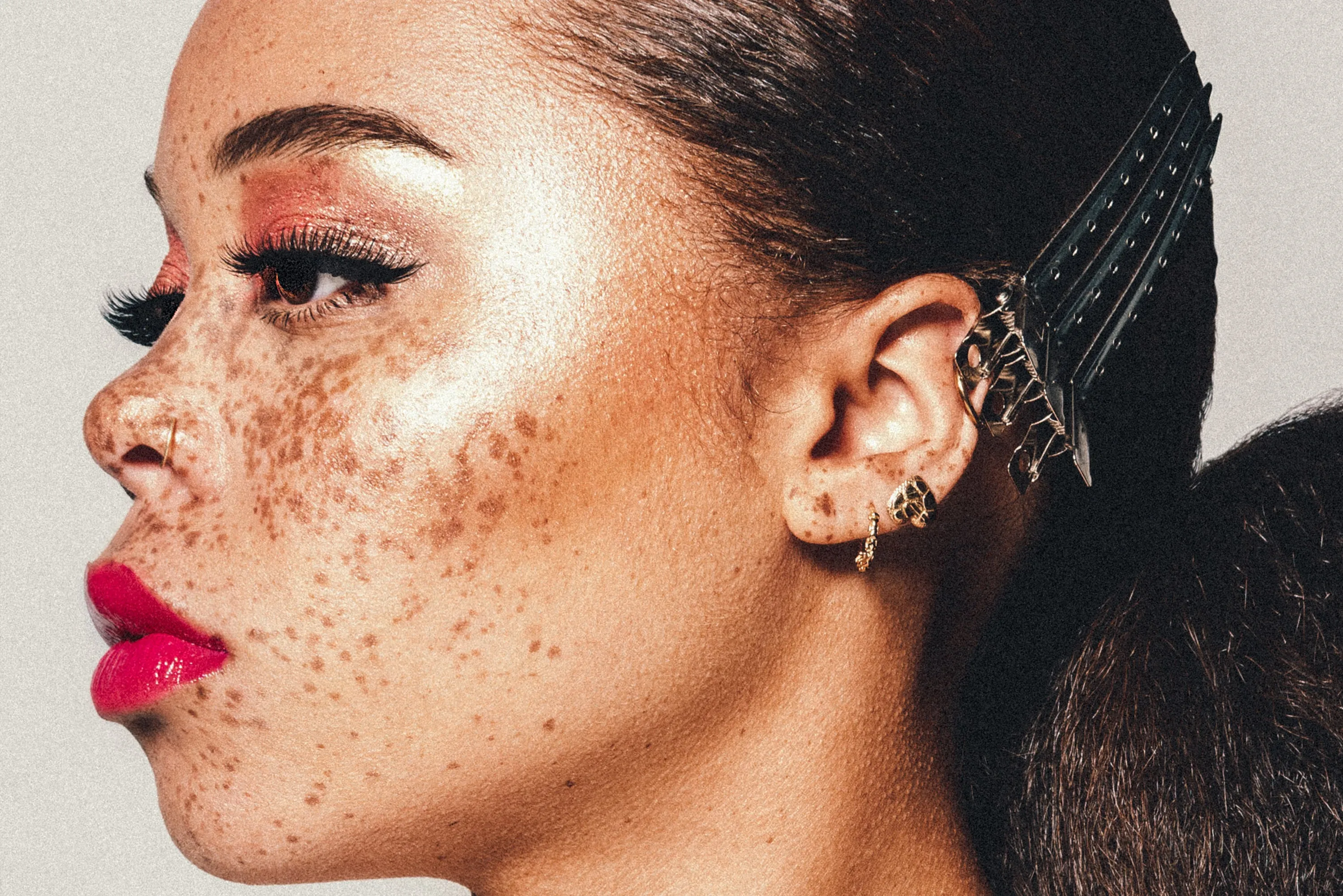 DEW/YOU - The Flawless Liquid Highlighter