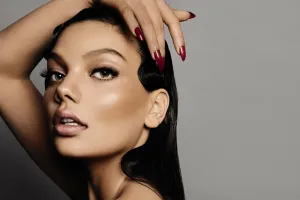 DEW/YOU - The Flawless Liquid Highlighter