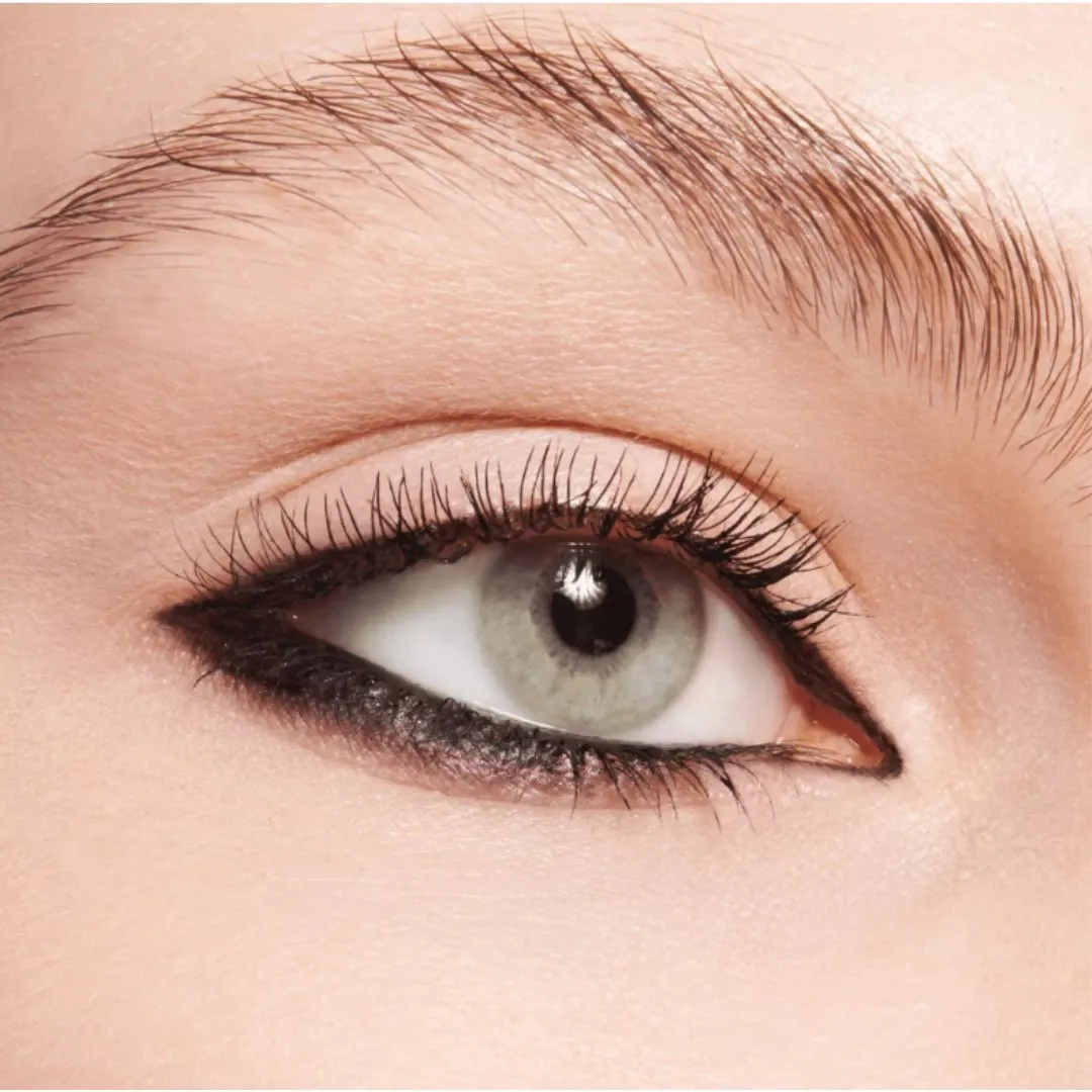 Essence LONG-LASTING eye pencil 18h Waterproof 01 Black Fever