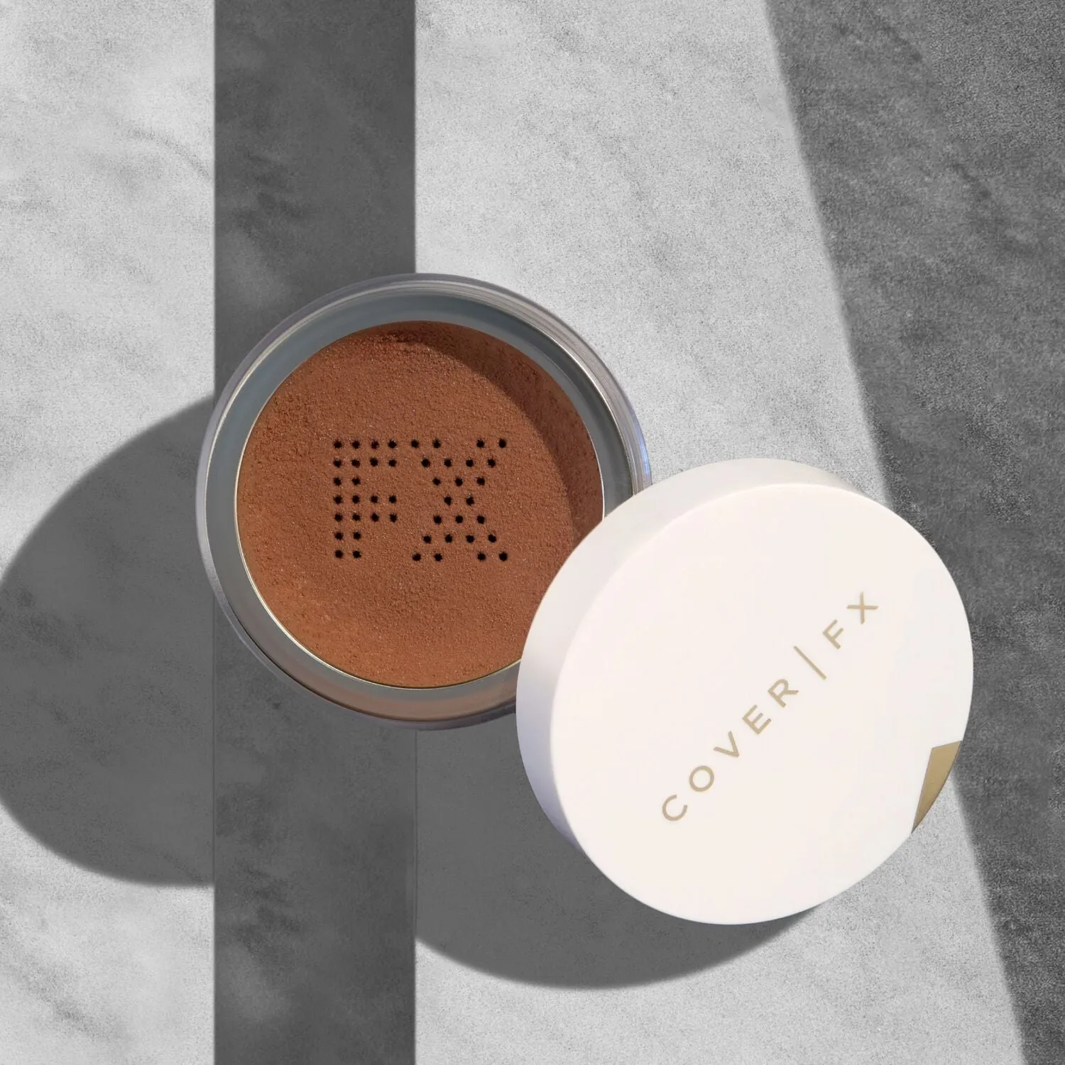 Illuminating Setting Powder
