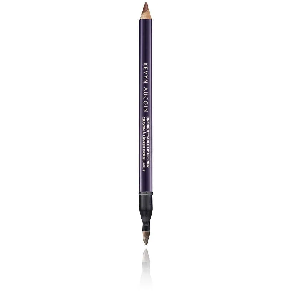 Lip Definer