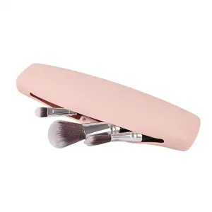 Magnetic Silicone Makeup Brush Holder with Built-in Cleaning