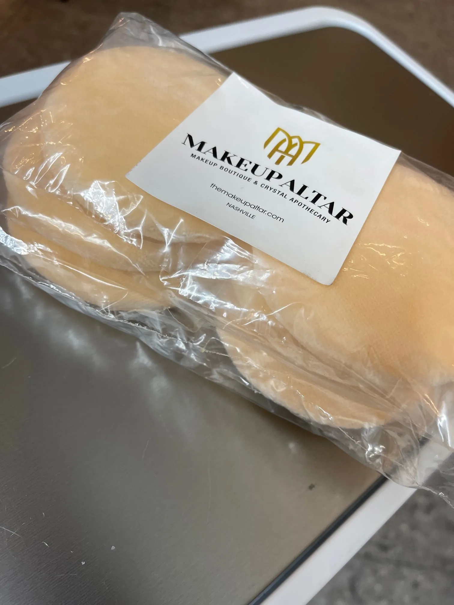 The Makeup Altar Peach Velour Powder Puff 6-Pack